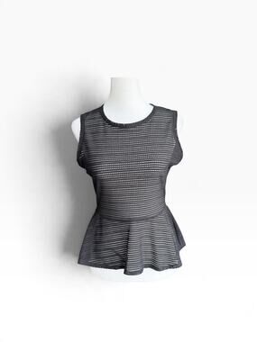 BCBGMAXAZRIA Black EVIA Honeycomb Open Weave Zip Back Top XS